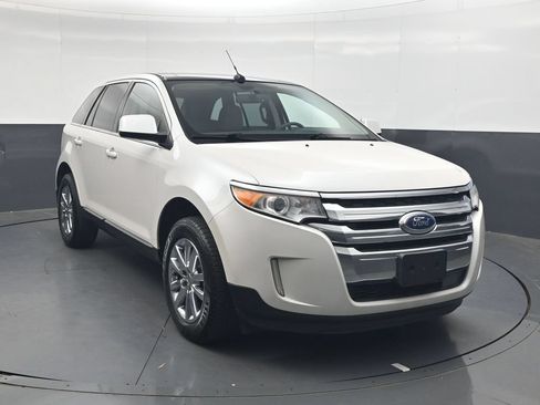 Used 2011 Ford Edge Limited w/ 302A Rapid Spec Order Code FWD image 2