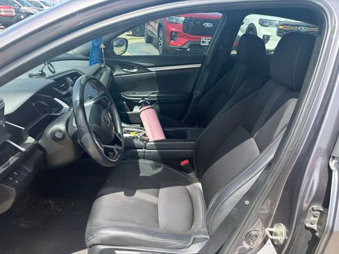Used 2019 Honda Civic Sport image 6