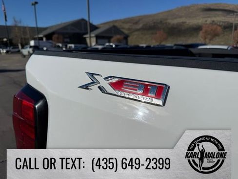 Used 2023 GMC Sierra 1500 SLE AWD/4WD image 11