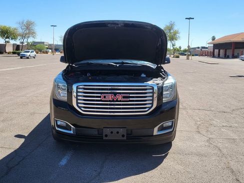 Used 2019 GMC Yukon XL SLT w/ Premium Edition image 48