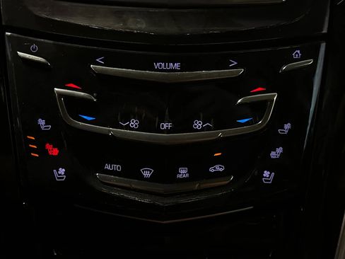 Used 2016 Cadillac Escalade Luxury image 43