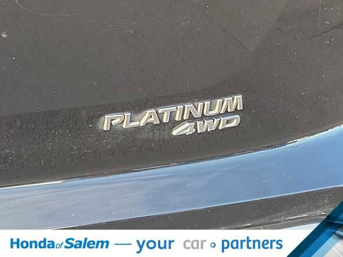 Used 2022 Nissan Pathfinder Platinum w/ Cargo Package image 7