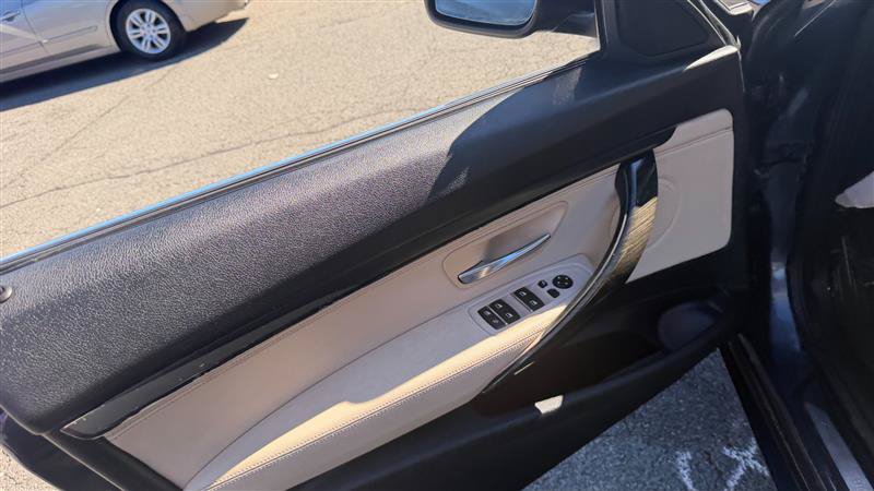 Used 2018 BMW 330i Gran Turismo xDrive AWD/4WD image 28