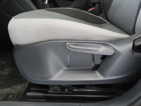Used 2024 Volkswagen Taos S w/ MDO Package FWD image 12