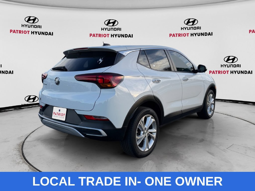 Used 2022 Buick Encore GX Preferred w/ Cold Weather Comfort Package FWD image 3