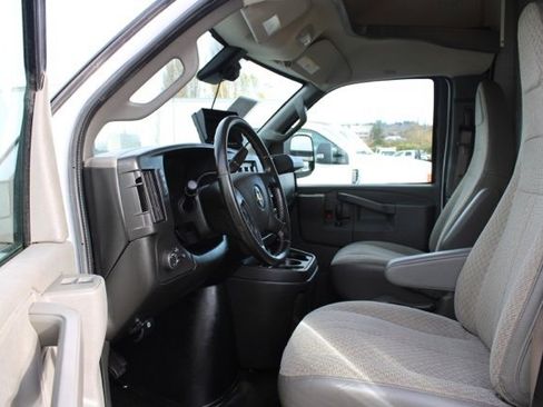 Used 2021 Chevrolet Express 3500 w/ Power Convenience Package image 14