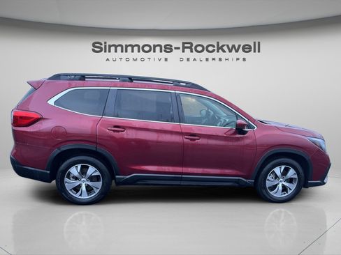 Used 2024 Subaru Ascent Premium w/ Convenience Package image 8