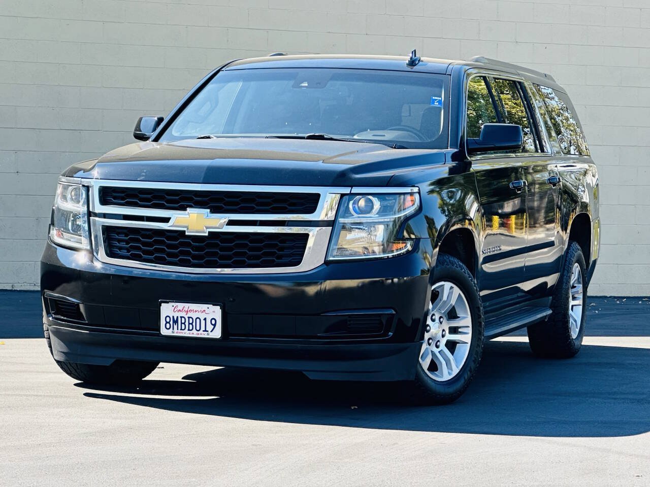 Used 2015 Chevrolet Suburban LT AWD/4WD image 3