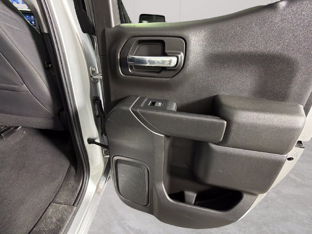 Used 2020 Chevrolet Silverado 1500 LT w/ All-Star Edition RWD image 30