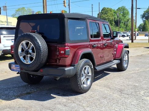 Used 2022 Jeep Wrangler Unlimited Sahara w/ LED Lighting Group AWD/4WD image 3