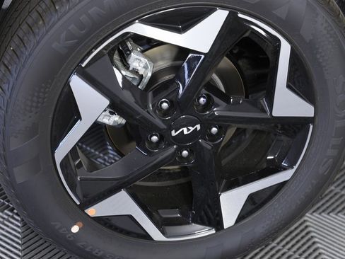 Certified 2026 Kia Seltos S image 7