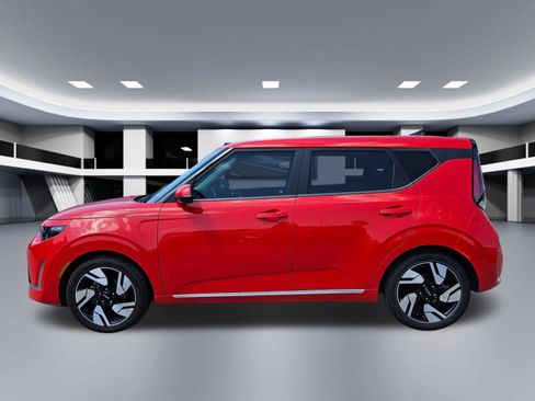 Certified 2023 Kia Soul GT-Line FWD image 3