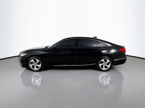 Used 2020 Honda Accord EX image 8