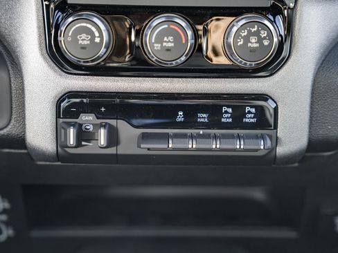 New 2026 RAM 2500 Tradesman w/ Chrome Appearance Group image 23