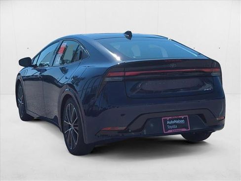 New 2025 Toyota Prius Limited image 9