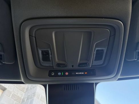 Used 2023 GMC Sierra 1500 Elevation AWD/4WD image 28