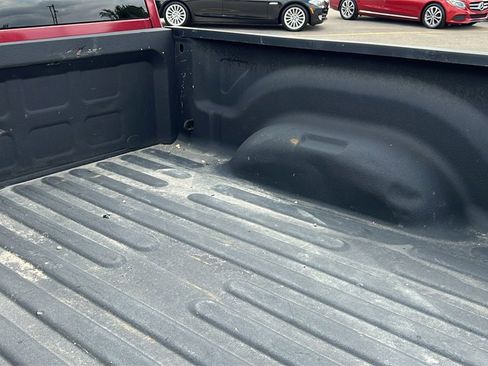 Used 2018 RAM 1500 Outdoorsman image 33