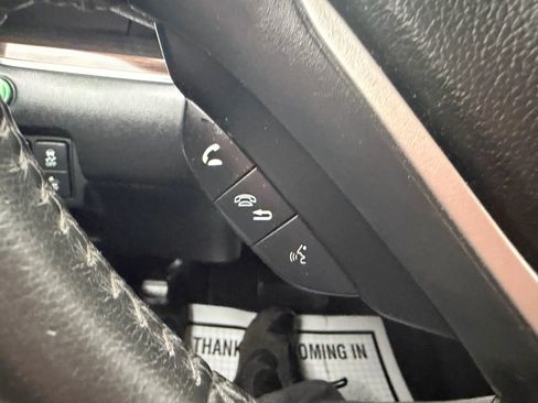 Used 2016 Honda CR-V Touring image 14