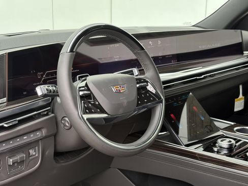 New 2026 Cadillac Escalade Luxury w/ Touring Package AWD/4WD image 18