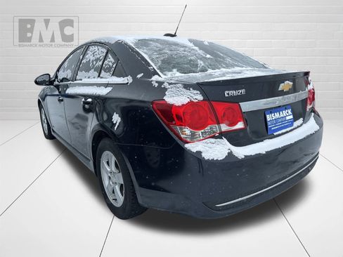 Used 2016 Chevrolet Cruze LT w/ Sun And Sound Package image 6