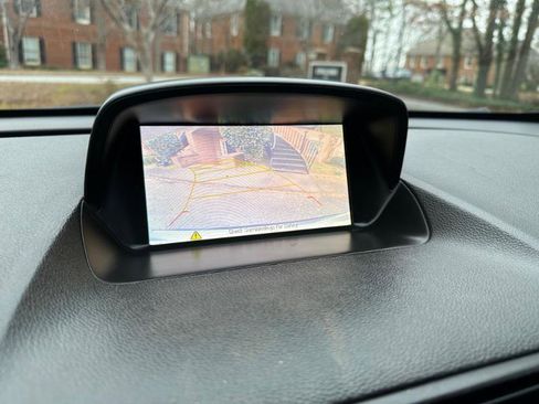 Used 2015 Buick Encore FWD image 31