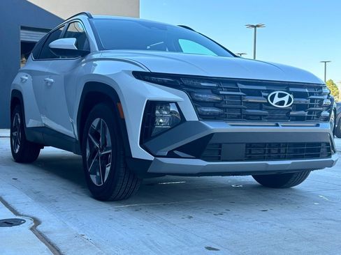 New 2026 Hyundai Tucson SEL FWD image 4