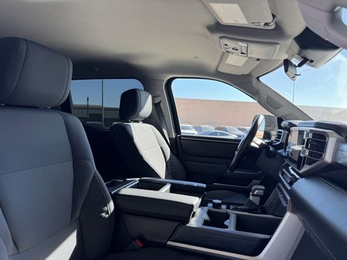 Used 2022 Toyota Tundra SR5 w/ Convenience Package image 40