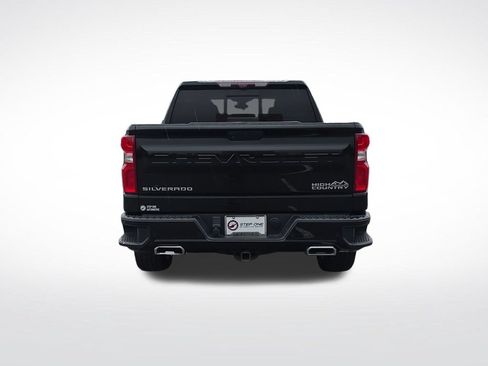 Used 2020 Chevrolet Silverado 1500 High Country w/ Technology Package AWD/4WD image 6