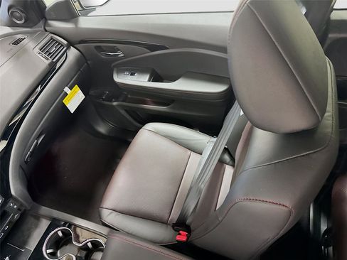 New 2026 Honda Ridgeline Black Edition image 23