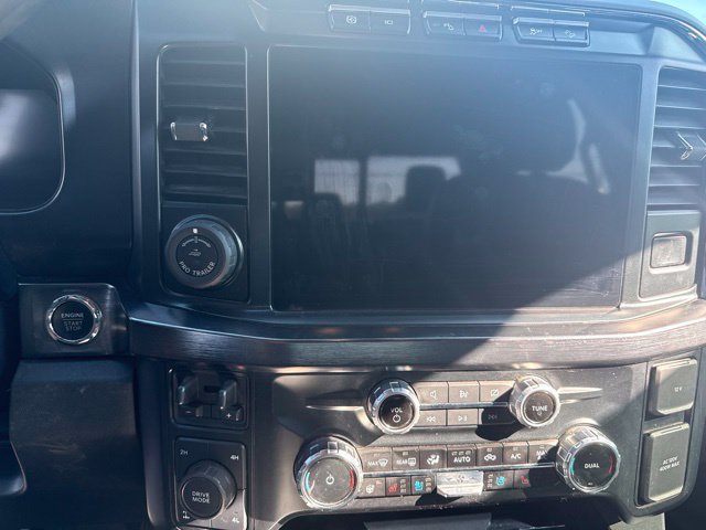 Used 2023 Ford F350 Lariat w/ Lariat Ultimate Package AWD/4WD image 13