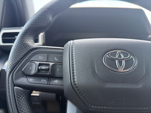 New 2026 Toyota Tacoma SR5 AWD/4WD image 27