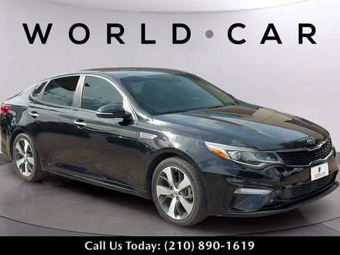 Used 2019 Kia Optima S FWD image 1
