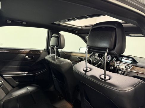 Used 2015 Mercedes-Benz E 350 4MATIC Sedan image 40