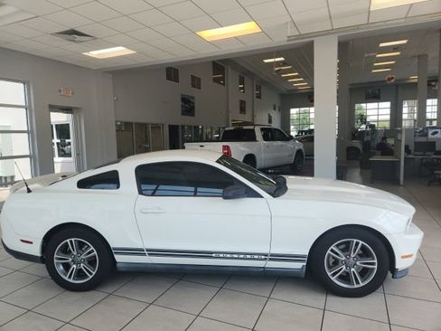 Used 2012 Ford Mustang Premium w/ Security Pkg RWD image 10