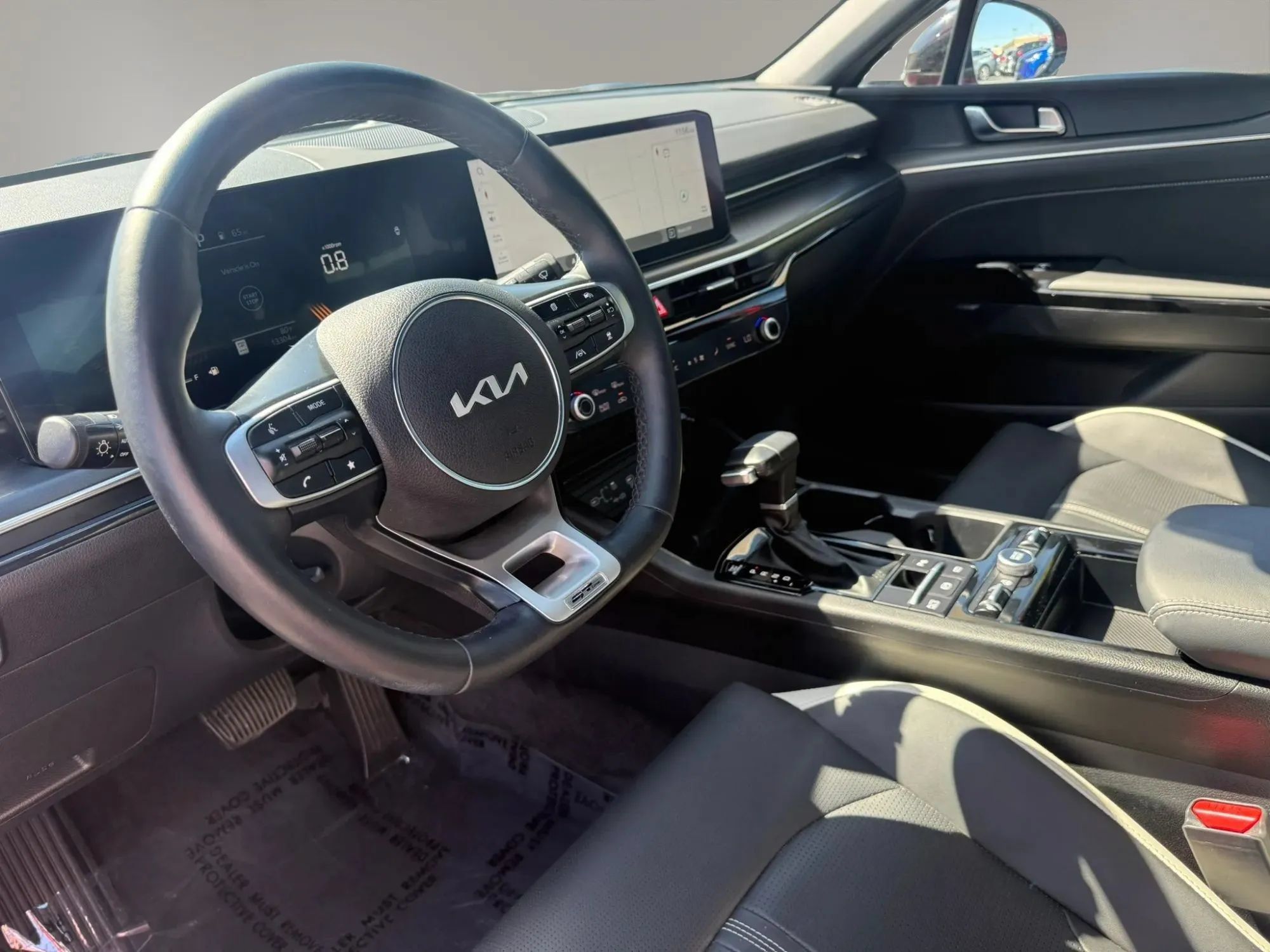 Used 2025 Kia K5 GT-Line w/ GT-Line Premium Package AWD/4WD image 9