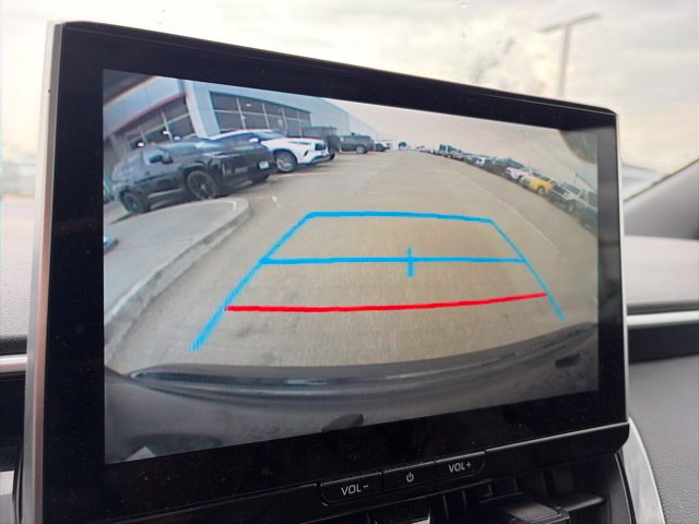 Used 2025 Toyota Corolla SE w/ SE Premium Package FWD image 11
