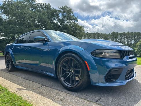 Used 2020 Dodge Charger Scat Pack RWD image 3