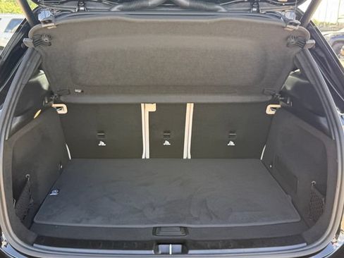 Used 2025 Mercedes-Benz GLA 250 image 31