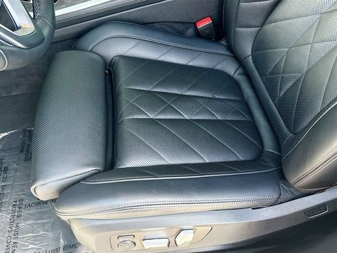 Used 2023 BMW X5 sDrive40i w/ Premium Package RWD image 20
