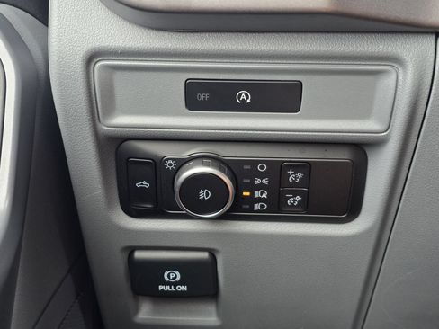 Used 2025 Ford F150 XLT w/ Equipment Group 301A Standard AWD/4WD image 31