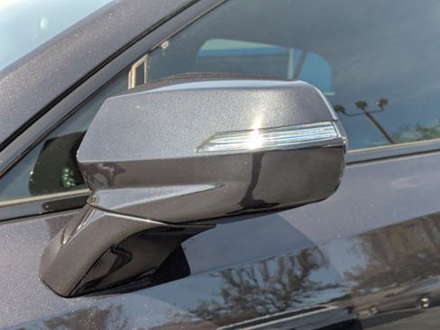 Used 2023 Cadillac XT4 Sport w/ Cold Weather Package image 32