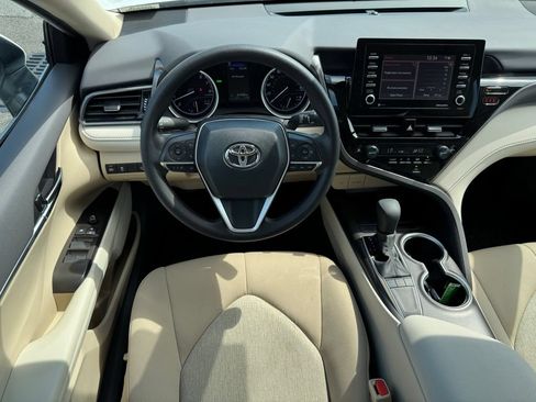 Used 2024 Toyota Camry LE w/ Convenience Package FWD image 20