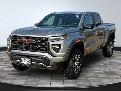 Used 2025 GMC Canyon AT4
