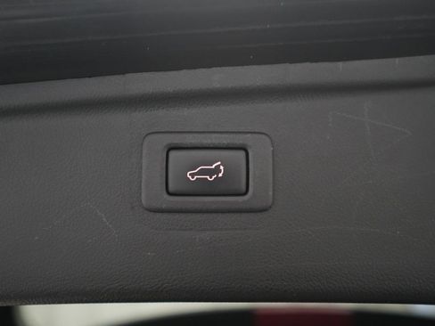 Used 2019 Subaru Outback 3.6R Touring w/ Popular Package #3A image 15