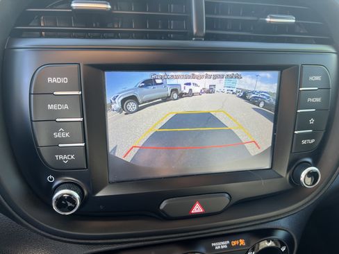 Used 2021 Kia Soul S image 6