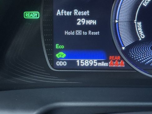 Used 2023 Lexus ES 300h w/ Premium Package image 24