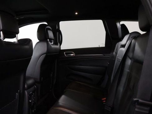 Used 2020 Jeep Grand Cherokee Altitude image 32