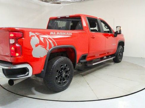 Certified 2024 Chevrolet Silverado 2500 LT image 5