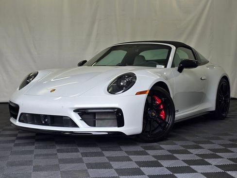 Certified 2023 Porsche 911 Targa 4 GTS AWD/4WD image 1