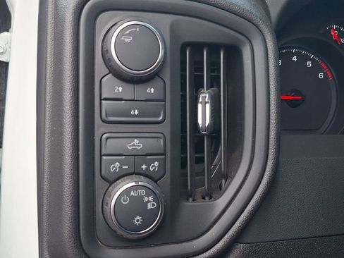 Certified 2024 Chevrolet Silverado 3500 W/T w/ WT Convenience Package image 15